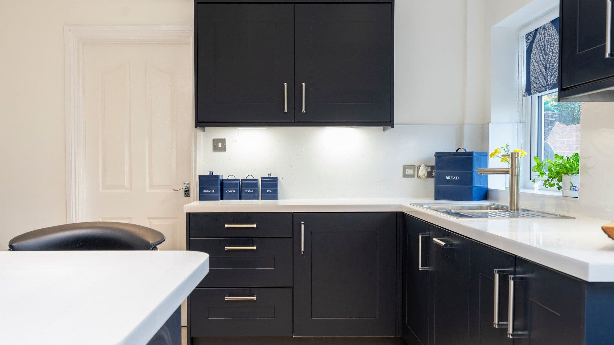 Indigo Shaker Kitchen, Kirkby - photo 4