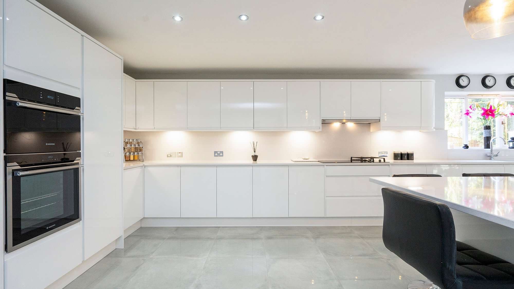 Handle-less Kitchen, Aughton - photo 3