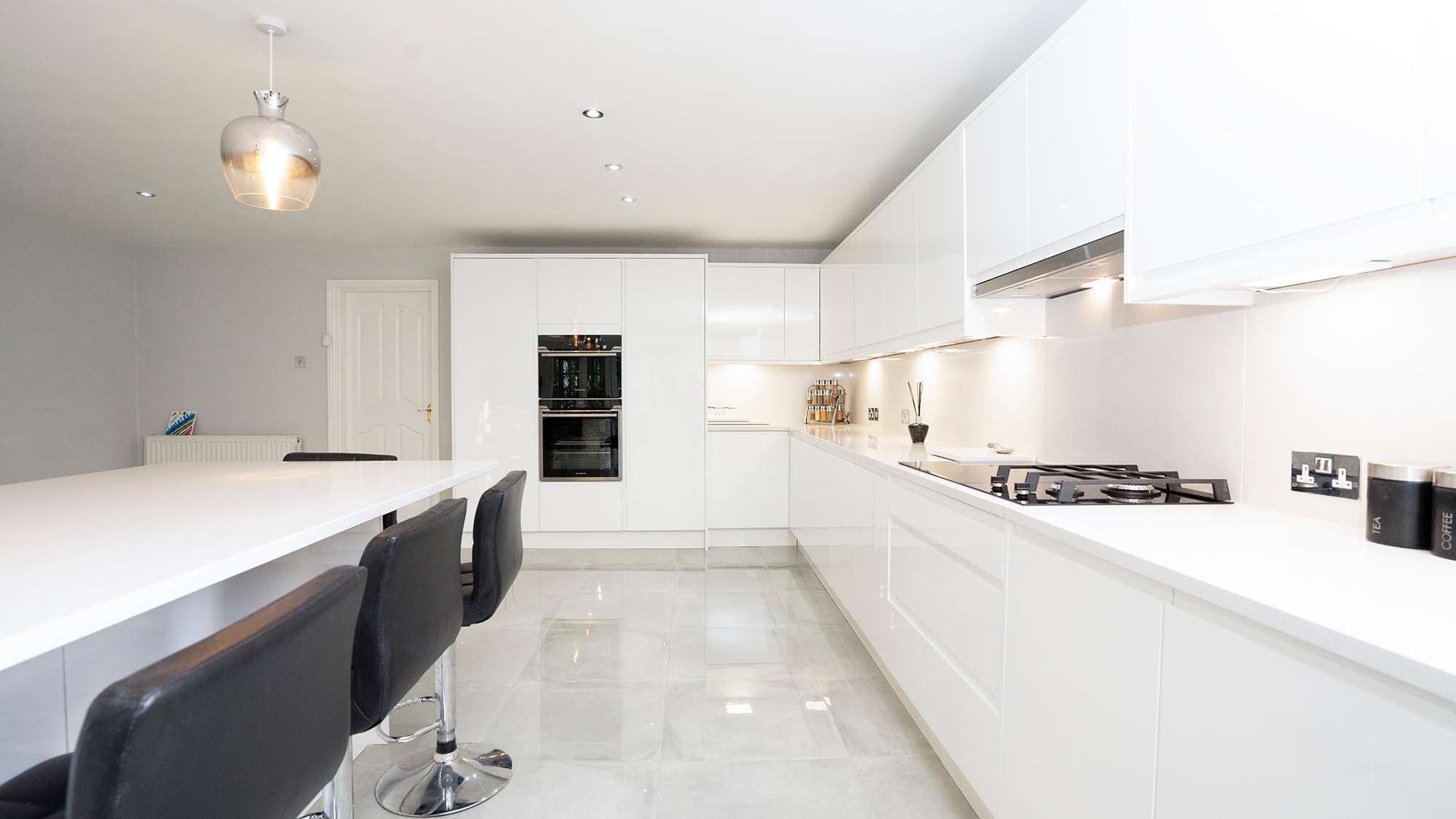 Handle-less Kitchen, Aughton - photo 1