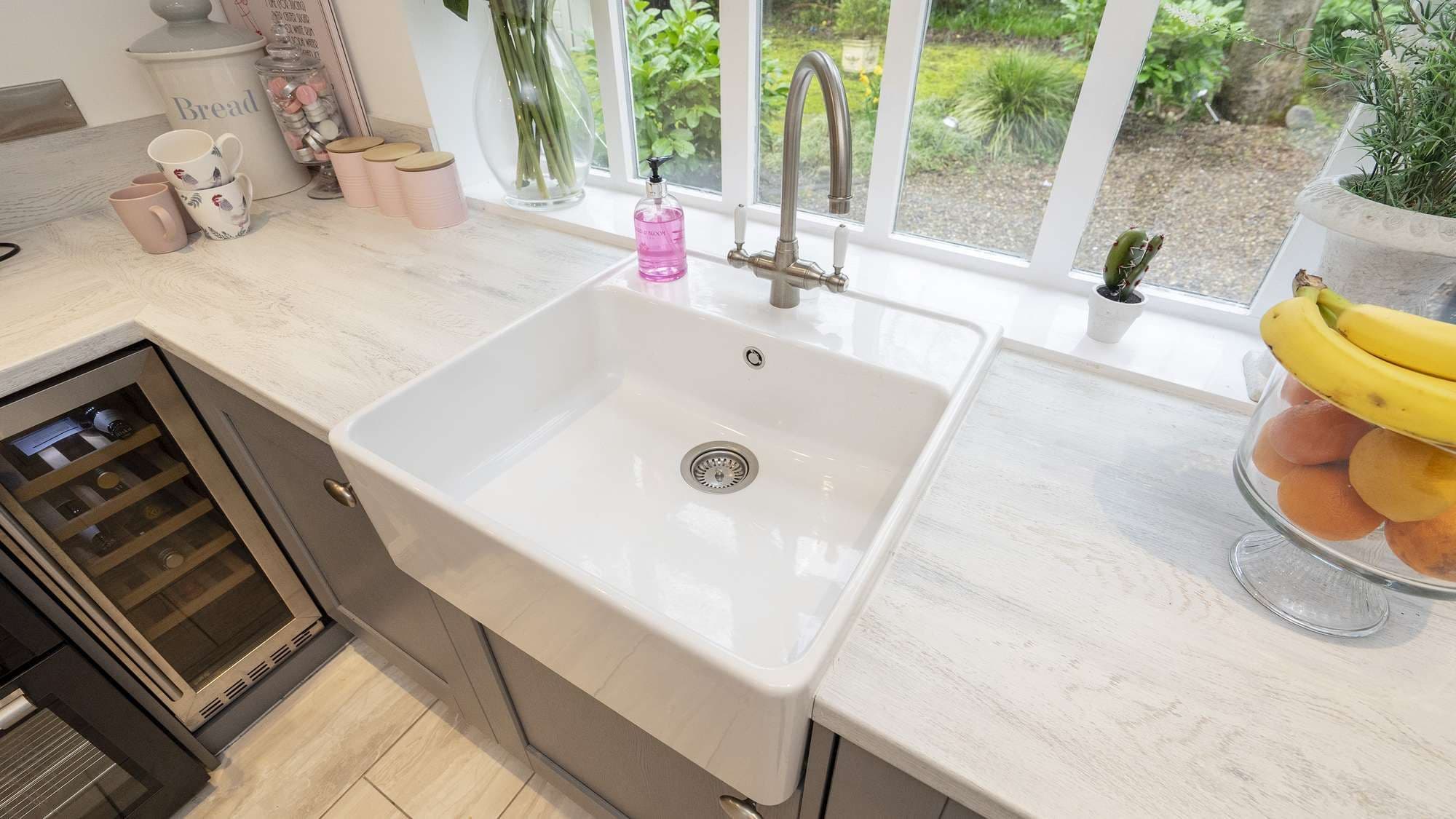 Close up of the ceramic sink.