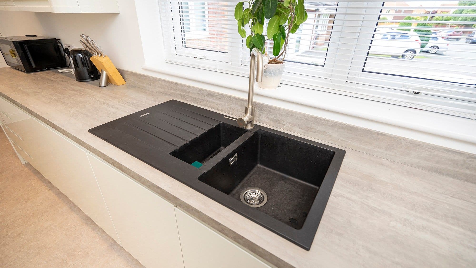 Handleless Kitchen, Kirkby - photo 8