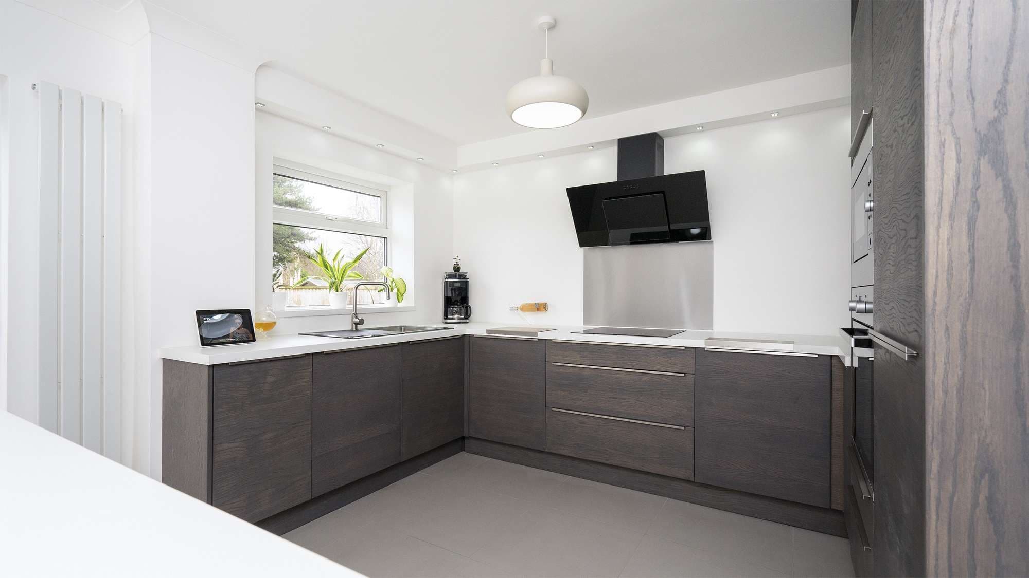 Another view of the kitchen highlighting the top bulkhead with feature lighting.