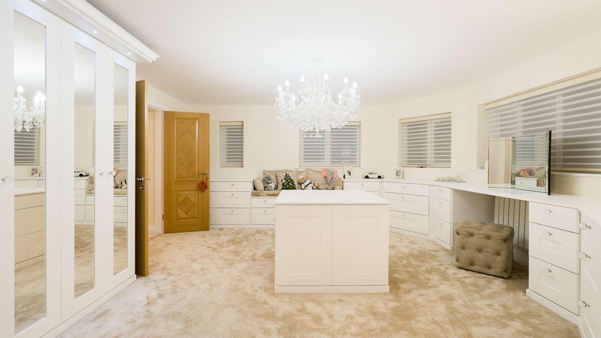 Fitted Bedroom, Liverpool - photo 2