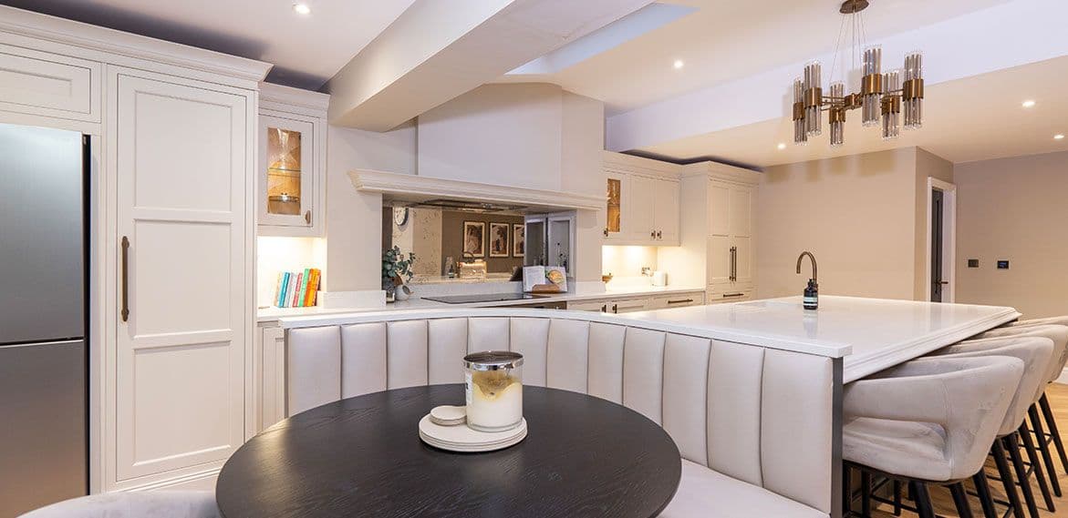 In-Frame Kitchen with Dining Booth, Liverpool - main view